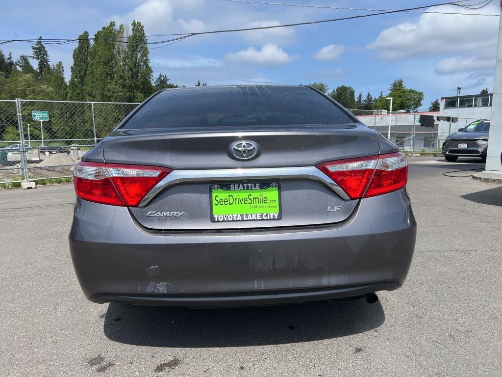 2016 Toyota Camry LE