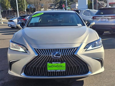 2020 Lexus ES 300h