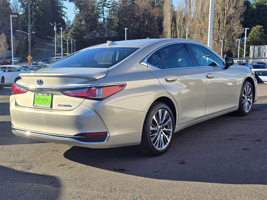 2020 Lexus ES 300h