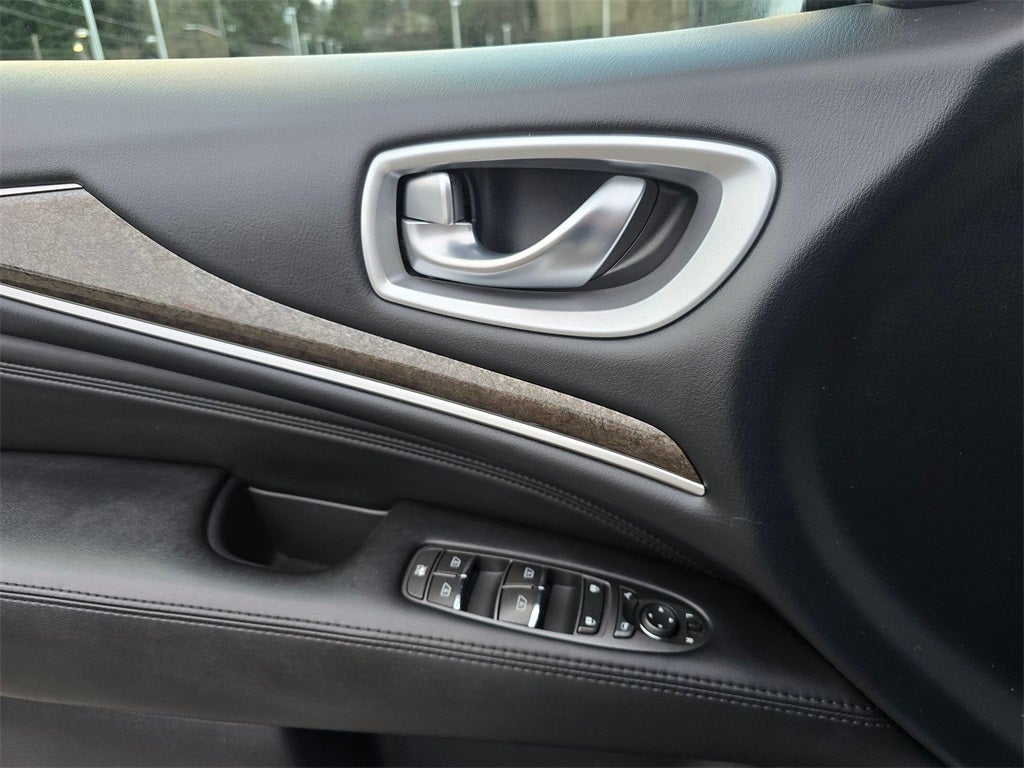 2015 INFINITI QX60 Base