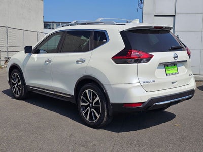 2020 Nissan Rogue SL