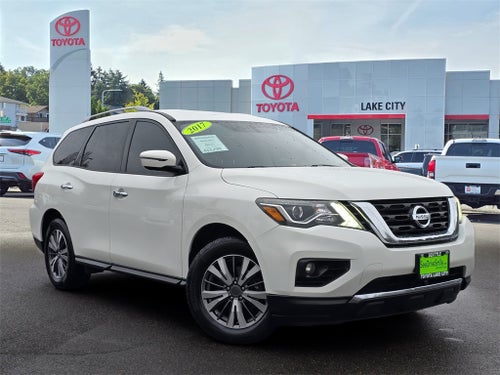 2017 Nissan Pathfinder SV