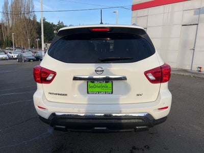 2017 Nissan Pathfinder SV
