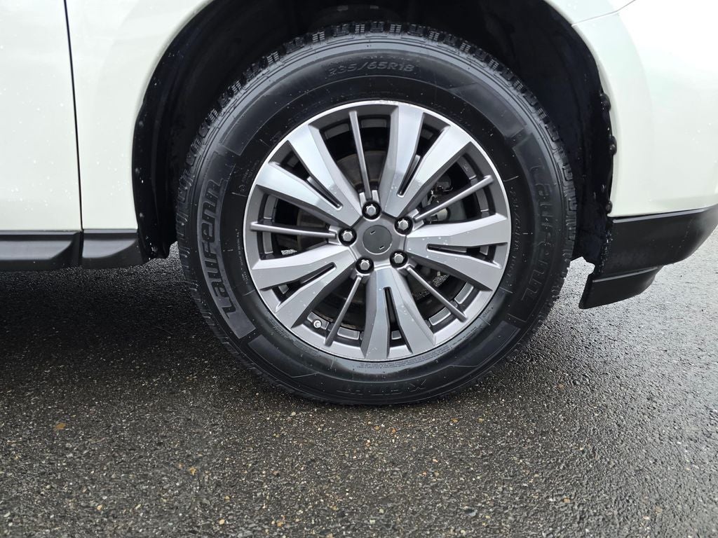 2017 Nissan Pathfinder SV