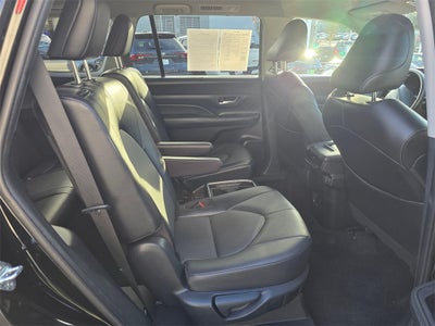 2025 Toyota Grand Highlander XLE -AWD