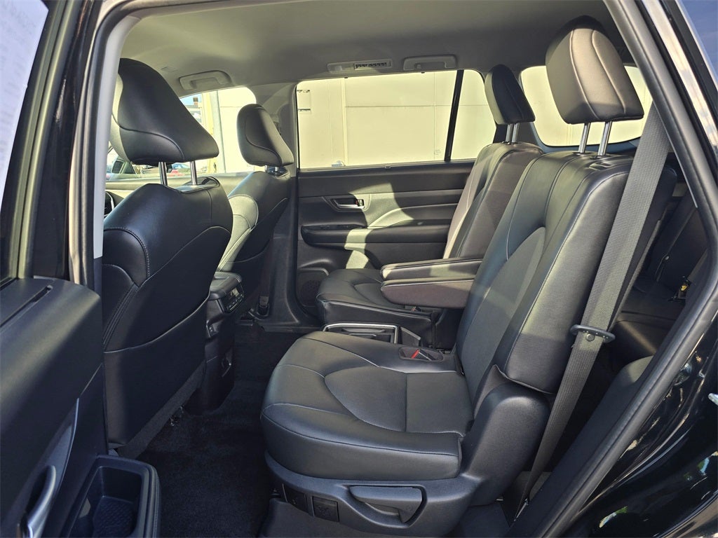 2025 Toyota Grand Highlander XLE -AWD