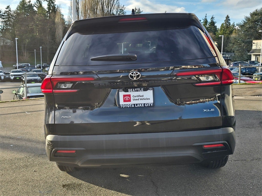2025 Toyota Grand Highlander XLE -AWD