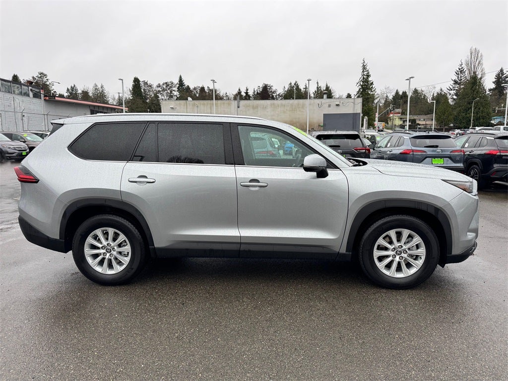 2025 Toyota Grand Highlander XLE - AWD