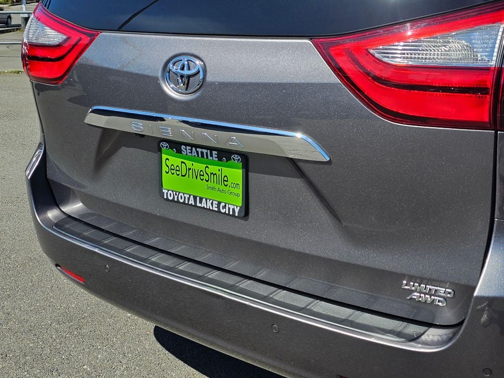 2019 Toyota Sienna Limited Premium 7 Passenger