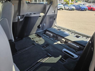 2019 Toyota Sienna Limited Premium 7 Passenger