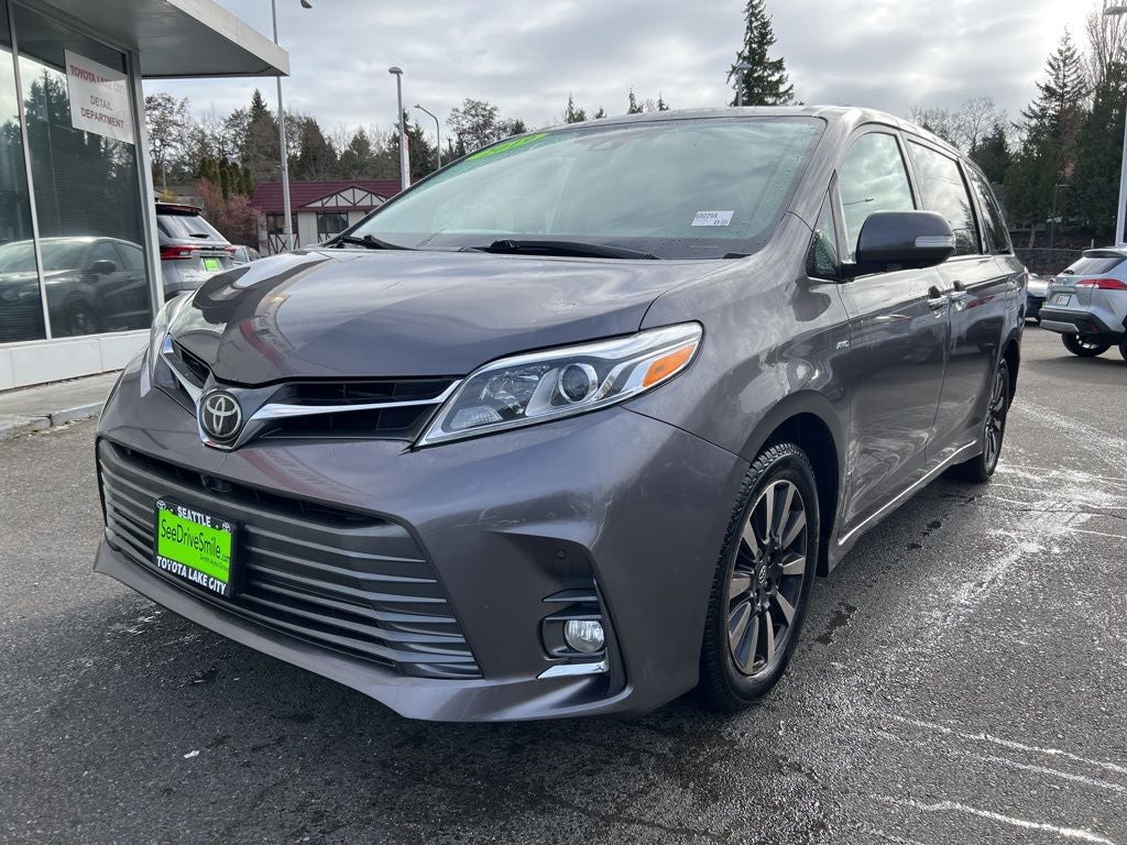 2019 Toyota Sienna Limited Premium 7 Passenger