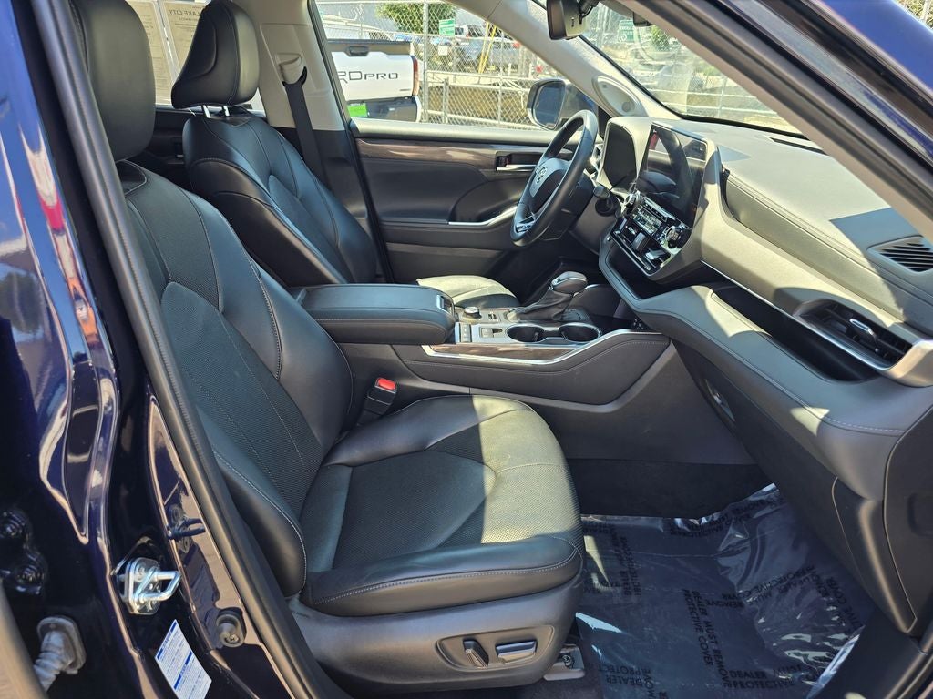 2022 Toyota Highlander Limited