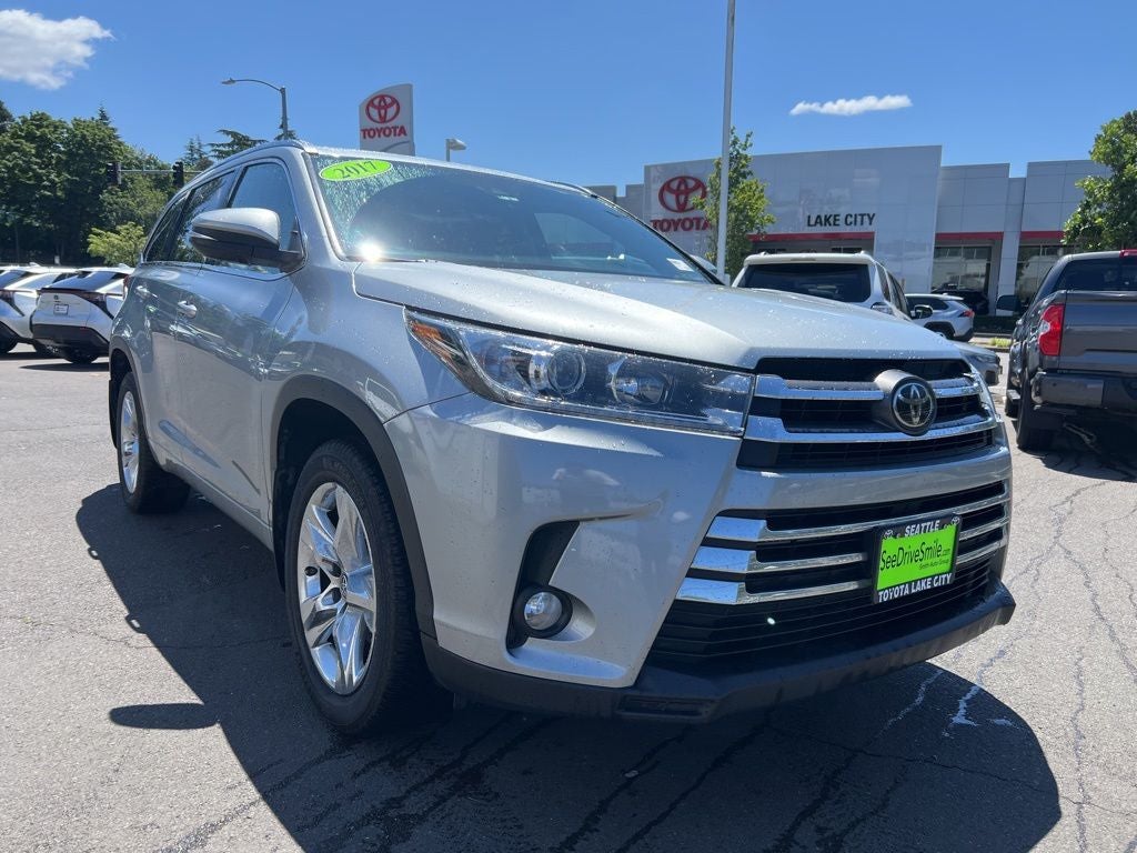 2017 Toyota Highlander Limited