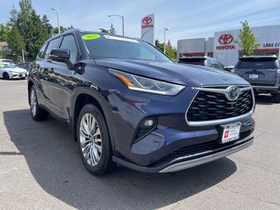 2025 Toyota Highlander Hybrid Platinum