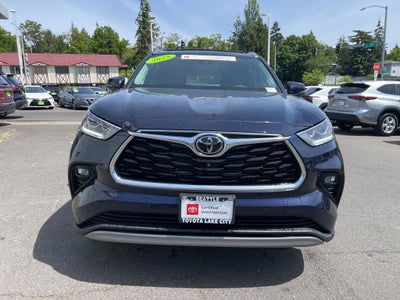 2025 Toyota Highlander Hybrid Platinum
