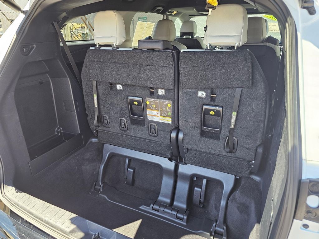 2025 Toyota Sienna XSE 7 Passenger