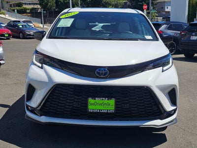 2025 Toyota Sienna XSE 7 Passenger