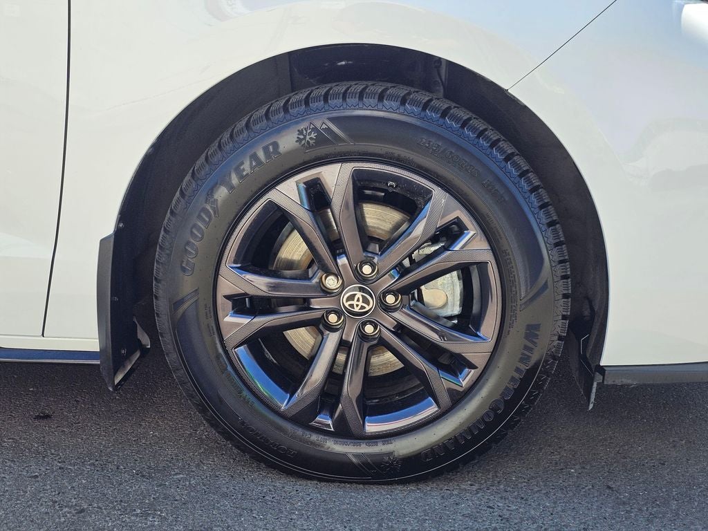 2025 Toyota Sienna XSE 7 Passenger