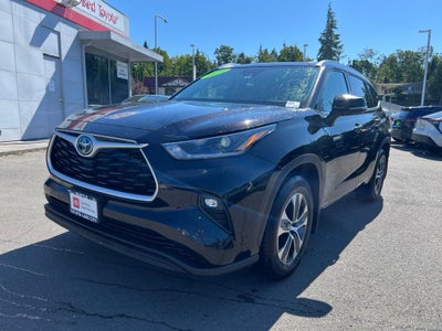 2021 Toyota Highlander Hybrid XLE