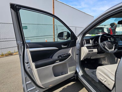 2016 Toyota Highlander XLE V6