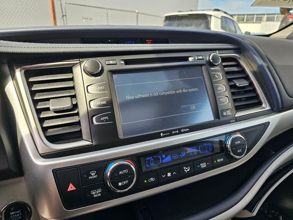 2016 Toyota Highlander XLE V6