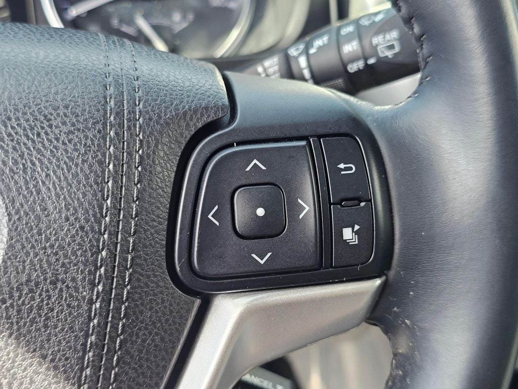 2016 Toyota Highlander XLE V6