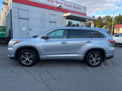 2016 Toyota Highlander XLE V6
