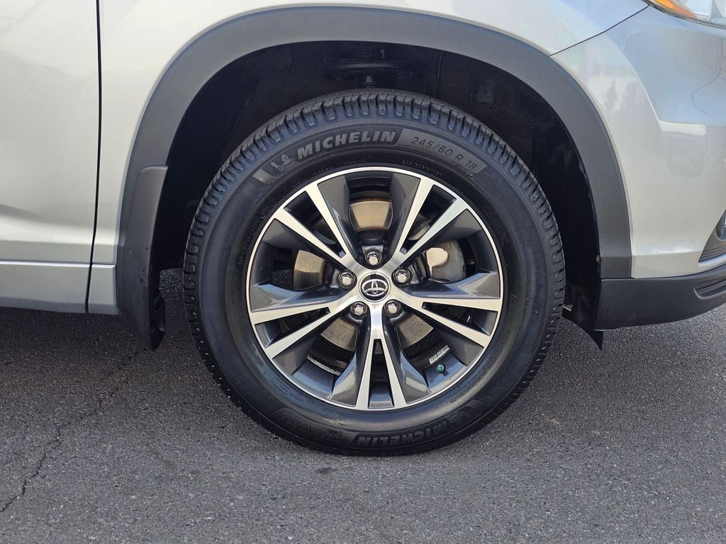 2016 Toyota Highlander XLE V6