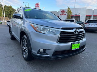 2016 Toyota Highlander XLE V6