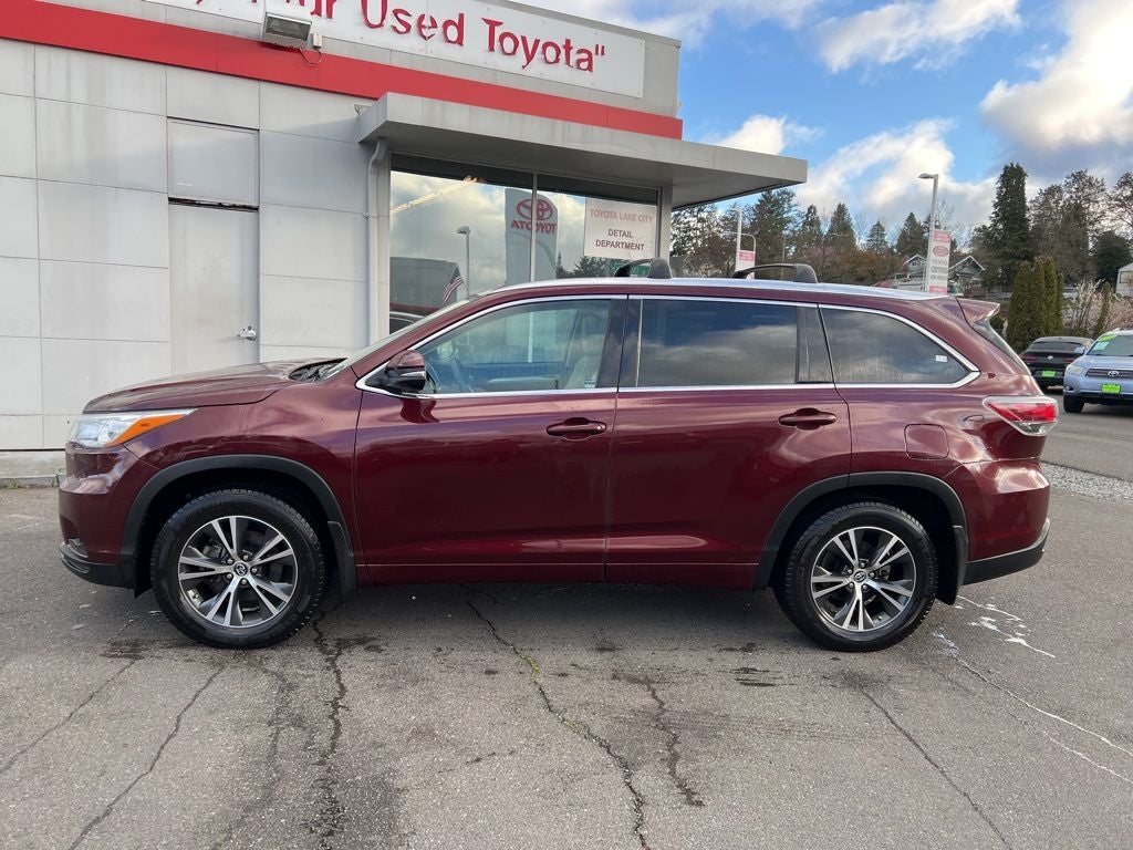 2016 Toyota Highlander XLE V6
