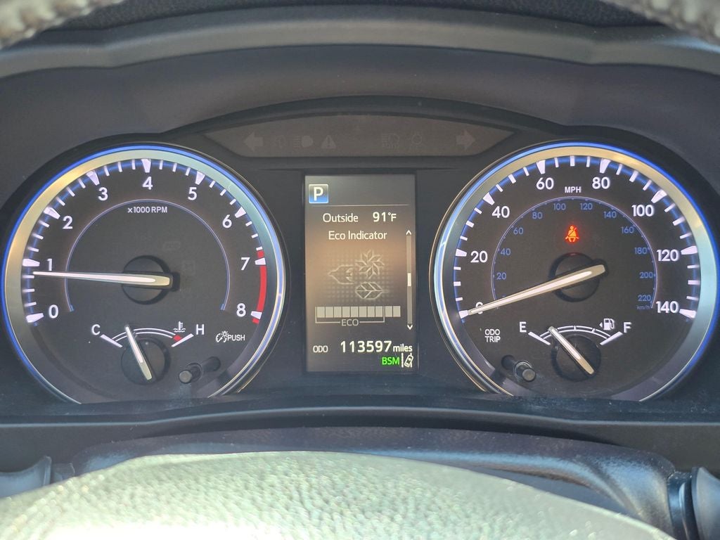 2017 Toyota Highlander XLE -AWD THIRD ROW