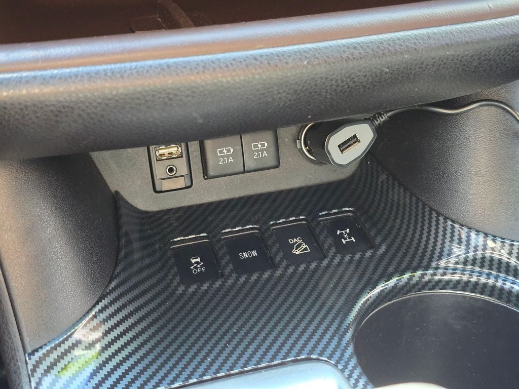 2017 Toyota Highlander XLE -AWD THIRD ROW