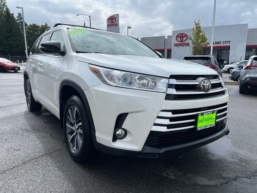 2017 Toyota Highlander XLE -AWD