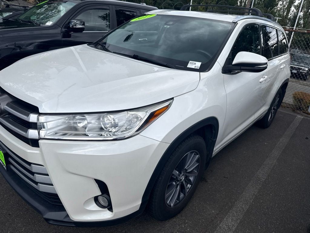 2017 Toyota Highlander XLE -AWD