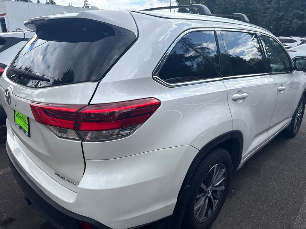 2017 Toyota Highlander XLE -AWD