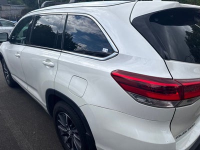 2017 Toyota Highlander XLE -AWD