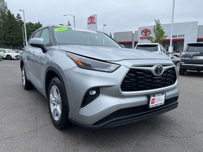 2023 Toyota Highlander LE