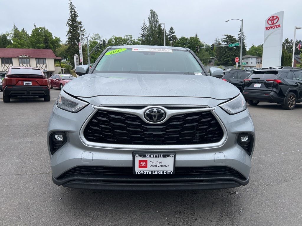 2023 Toyota Highlander LE