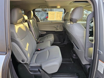 2024 Toyota Sienna XLE