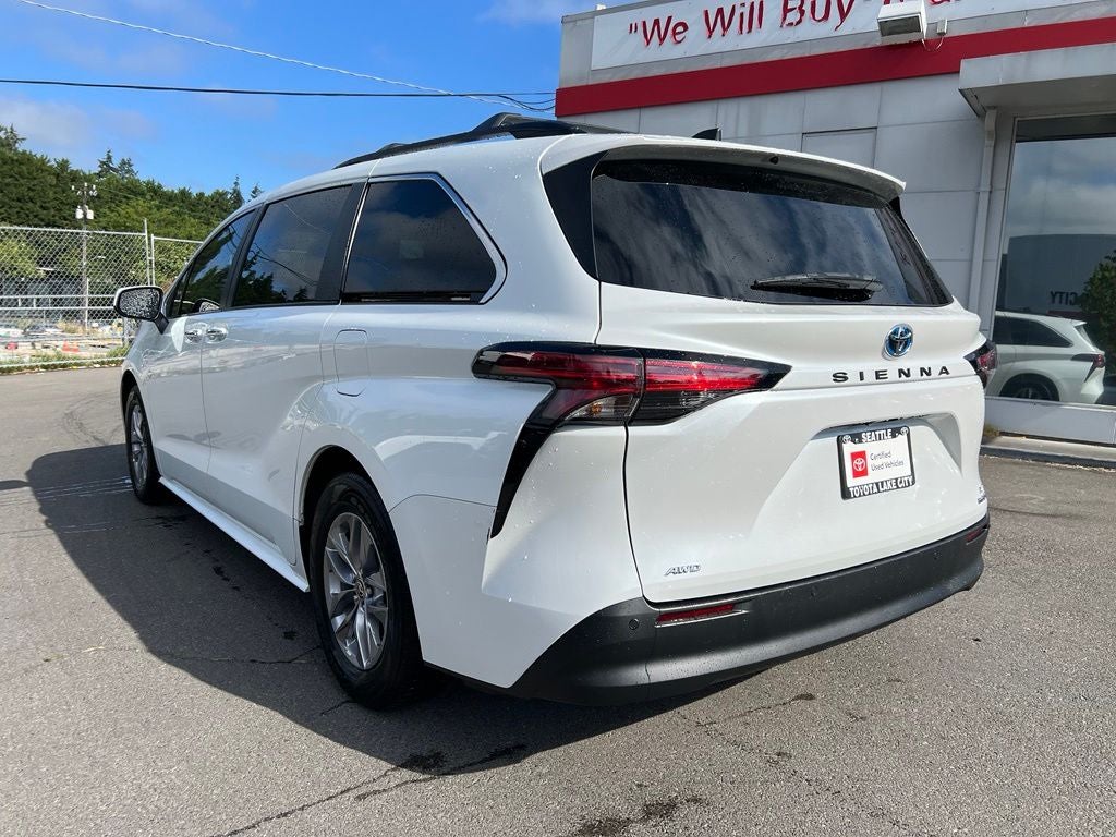 2022 Toyota Sienna XLE-AWD HYBRID 7 Passenger