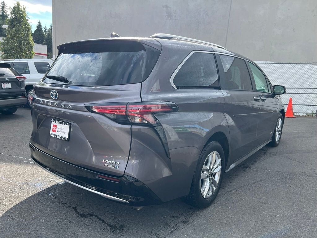 2021 Toyota Sienna Limited 7 Passenger