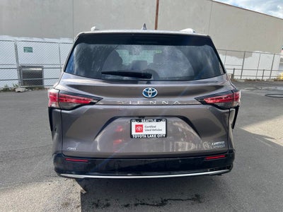 2021 Toyota Sienna Limited 7 Passenger
