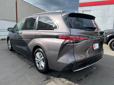 2021 Toyota Sienna Limited 7 Passenger