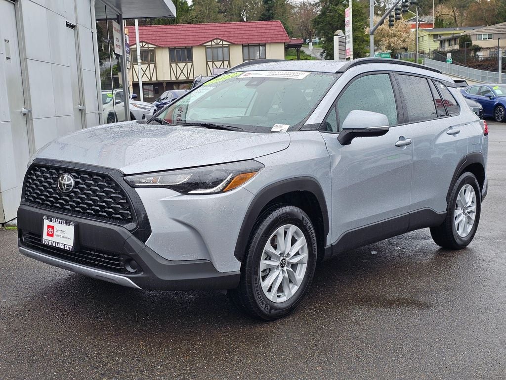 2022 Toyota Corolla Cross LE