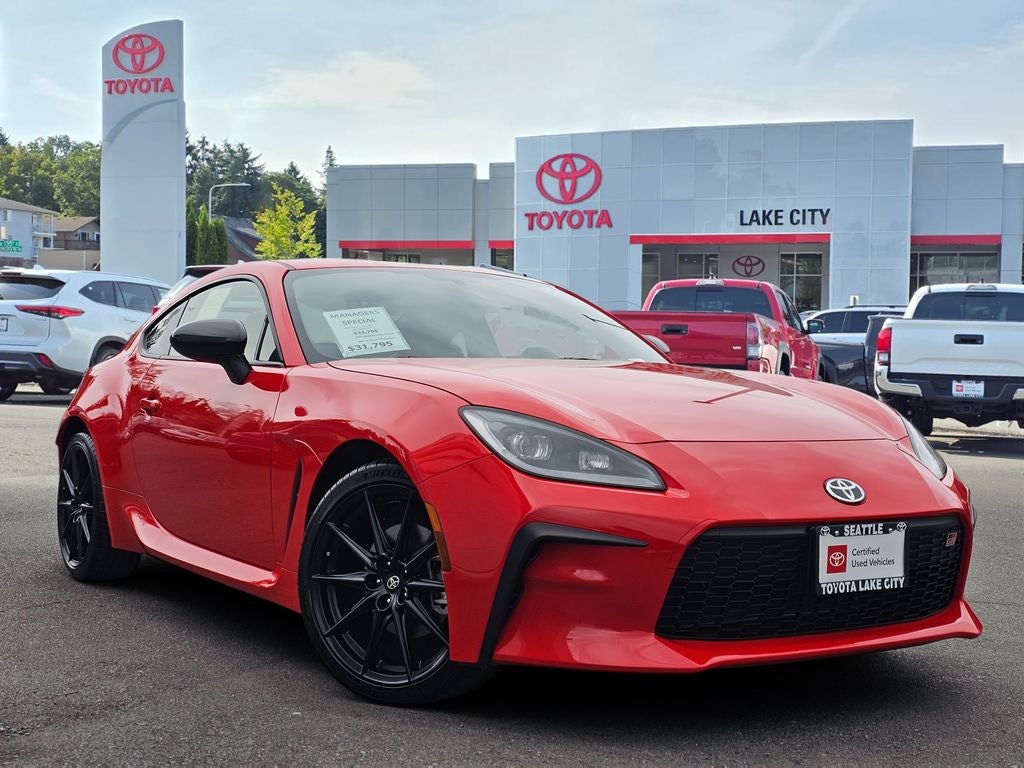 2024 Toyota GR86 Premium