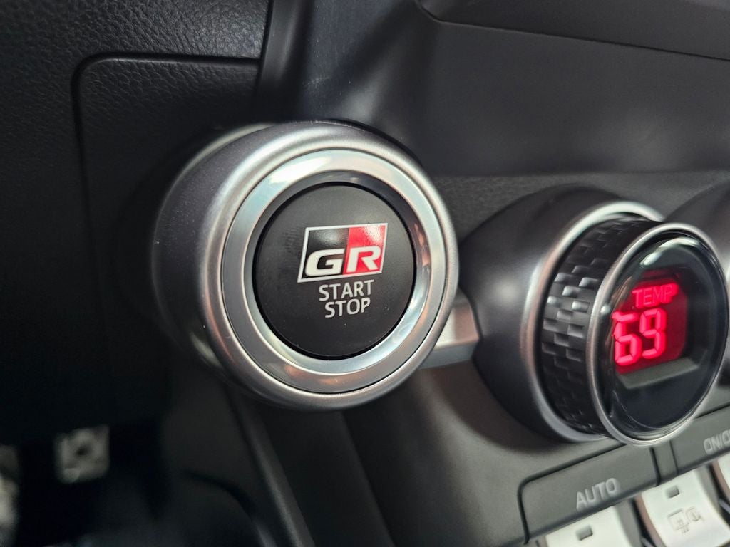 2024 Toyota GR86 Premium