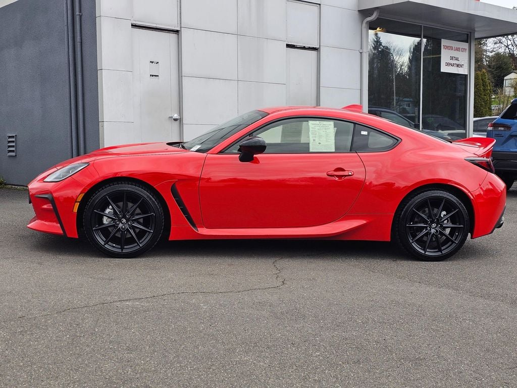 2024 Toyota GR86 Premium
