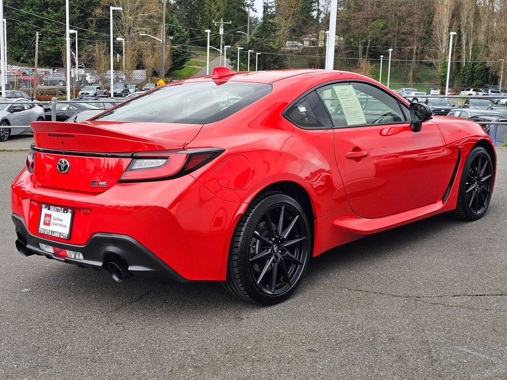 2024 Toyota GR86 Premium