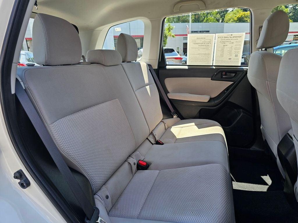 2014 Subaru Forester 2.5i