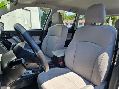 2014 Subaru Forester 2.5i